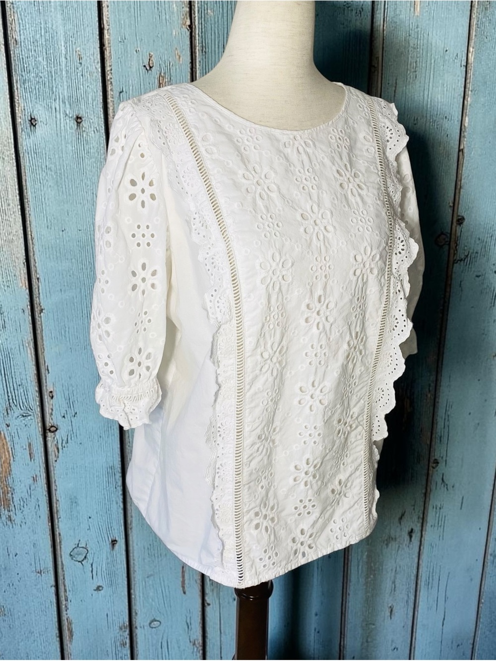 TALBOTS White Eyelet Puff Sleeve Top - Picture 3 of 7
